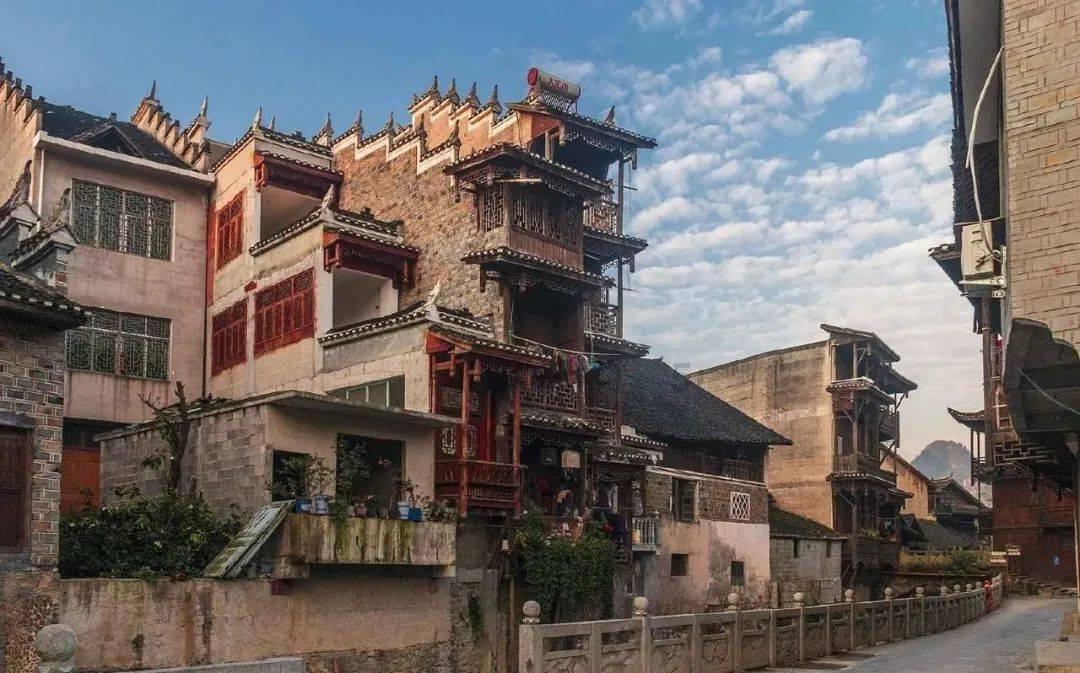 为什么我发的空间说说没有人评论，其他好友随便发条说说都有人评论，为什么我发的说说就没有人评论呢